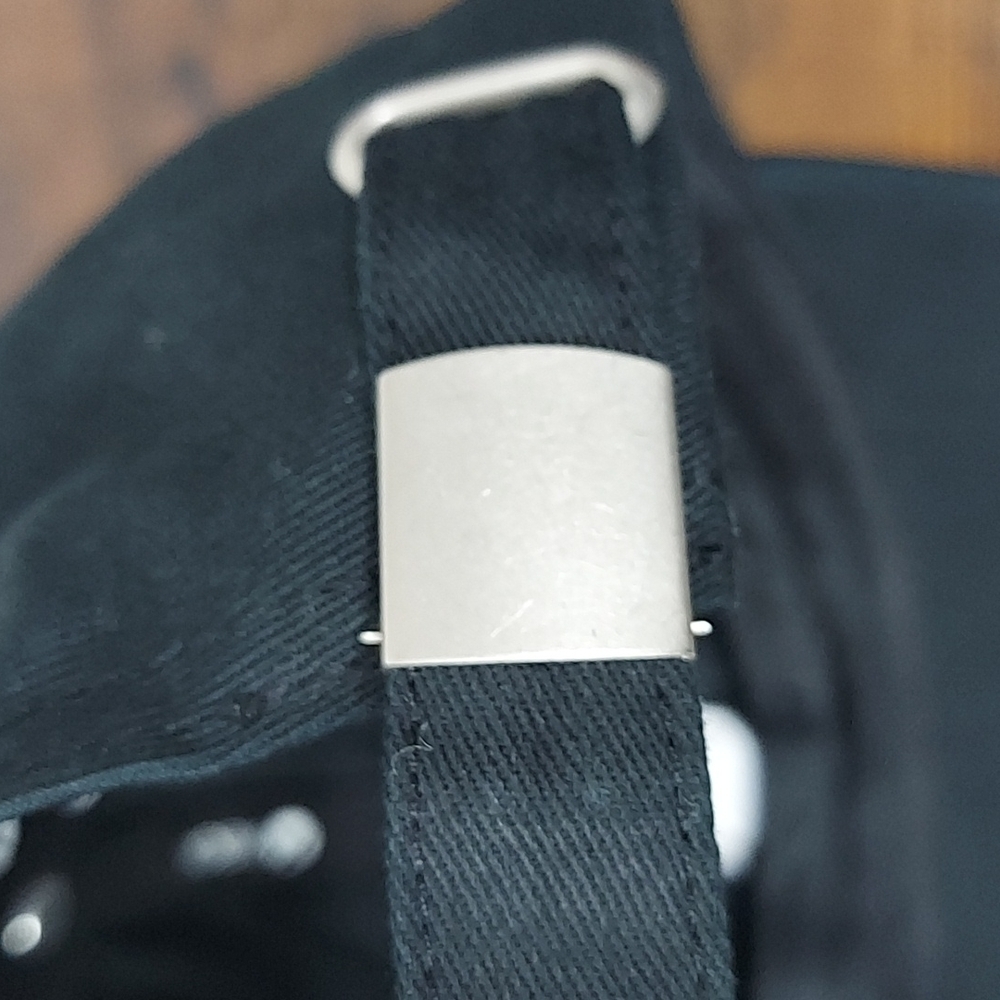 XBox Black Hat - Picture 11 of 11